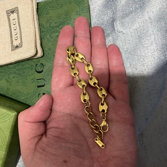 Gucci Gold Plated Gucci Link Bracelet - Picture 2 of 6